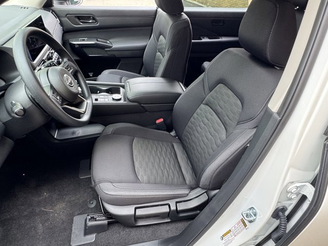New 2026 Nissan Pathfinder S AWD/4WD image 17