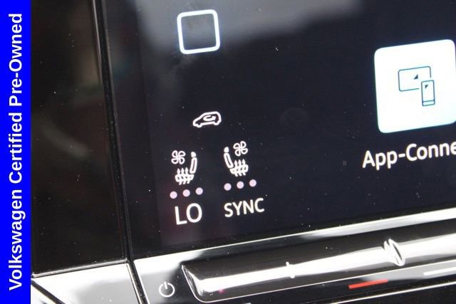 Used 2024 Volkswagen Atlas SE image 39