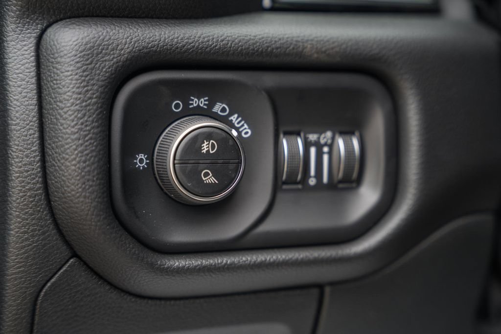 New 2026 RAM 1500 Laramie w/ Night Edition AWD/4WD image 47