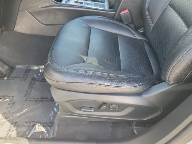 Certified 2022 Ford Explorer XLT RWD image 16