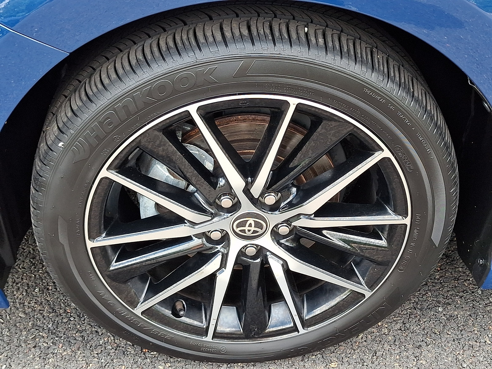 Used 2024 Toyota Camry SE AWD/4WD image 10