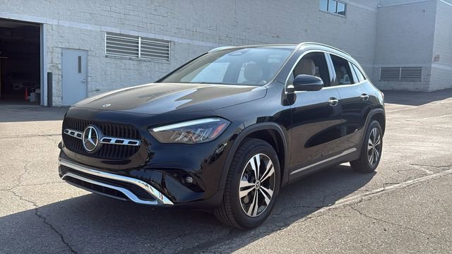 Certified 2025 Mercedes-Benz GLA 250 4MATIC image 8