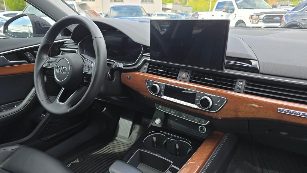 Used 2022 Audi A4 2.0T allroad Premium Plus image 11