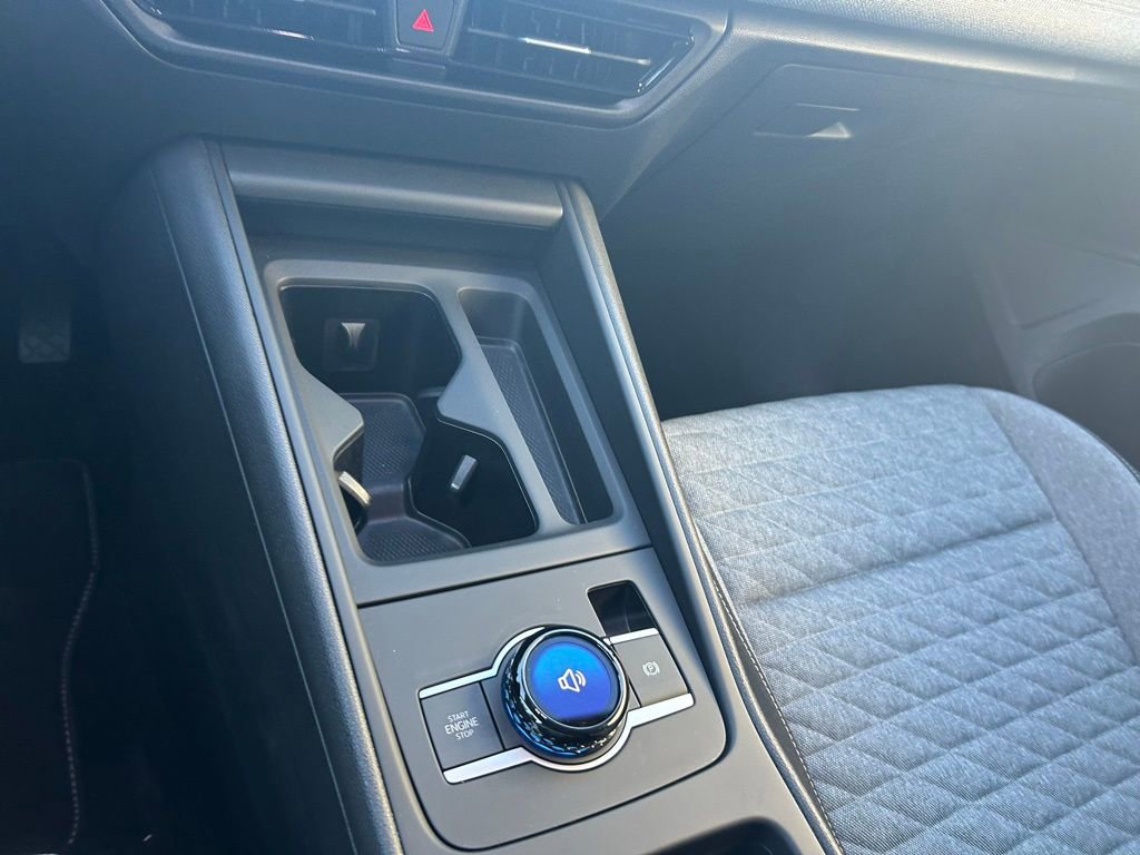 Used 2025 Volkswagen Tiguan S image 55