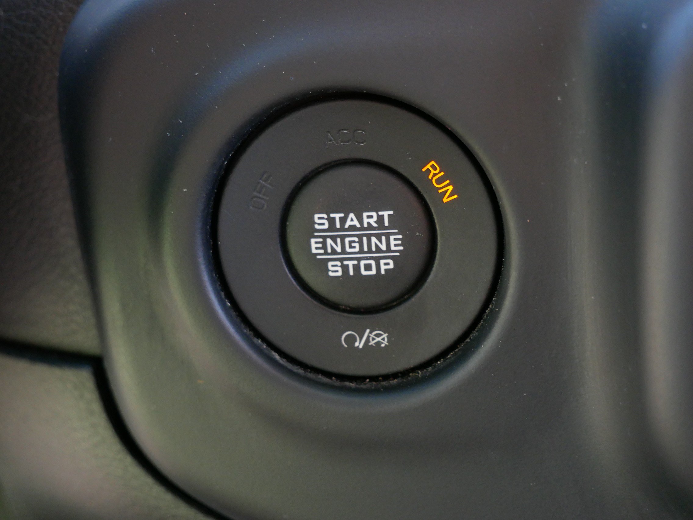 Used 2020 Jeep Gladiator Rubicon w/ Safety Group AWD/4WD image 35