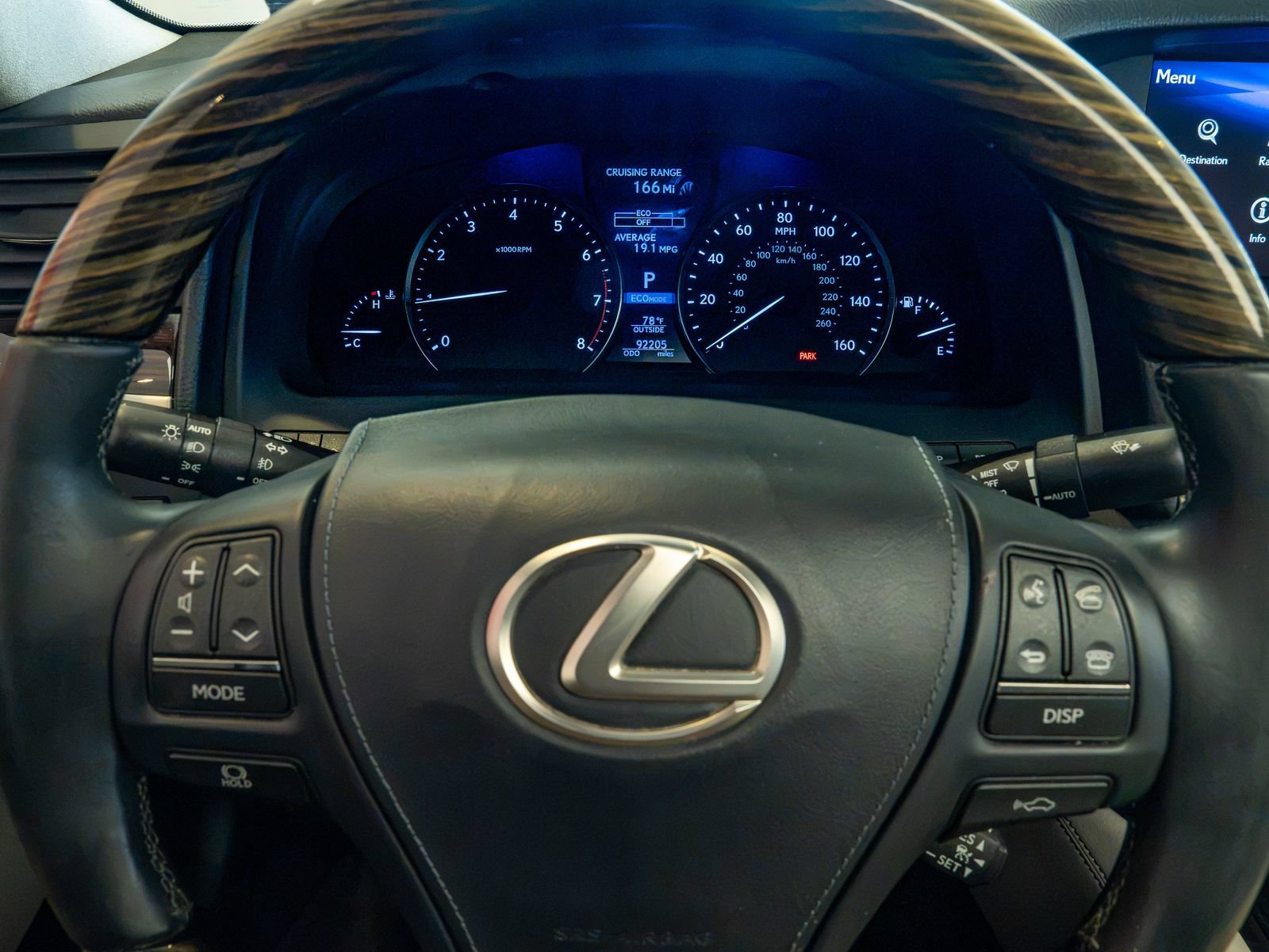 Used 2016 Lexus LS 460 w/ Comfort Package RWD image 17