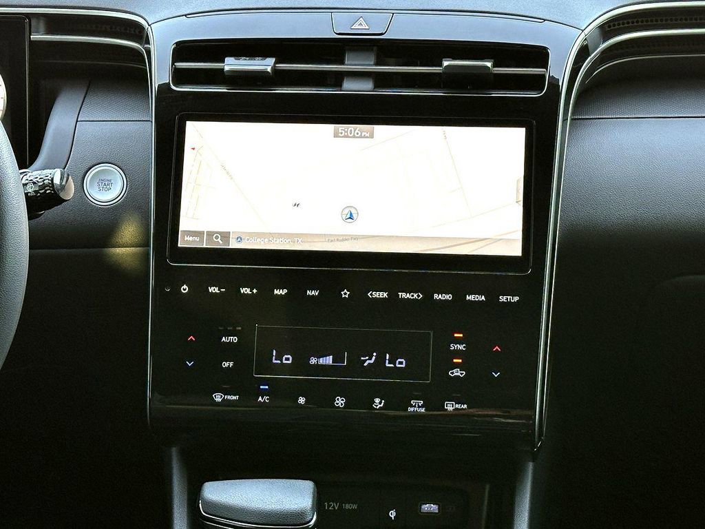 Used 2024 Hyundai Santa Cruz Night image 31