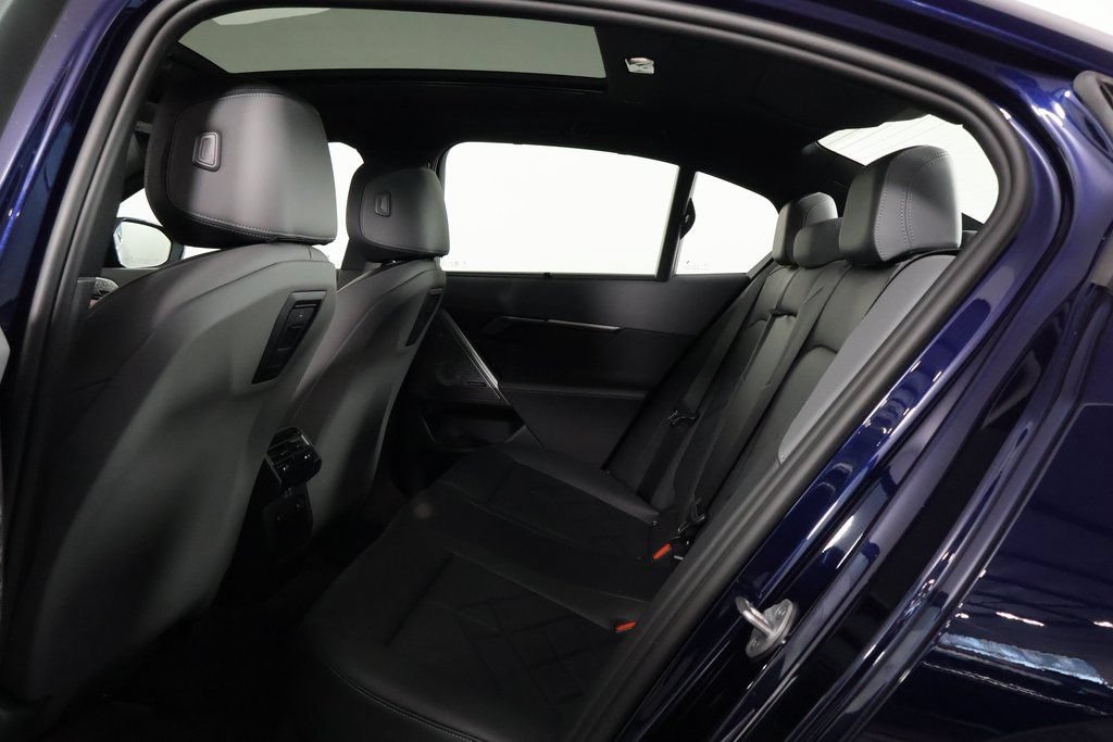 New 2027 BMW 540i xDrive w/ Executive Package AWD/4WD image 6