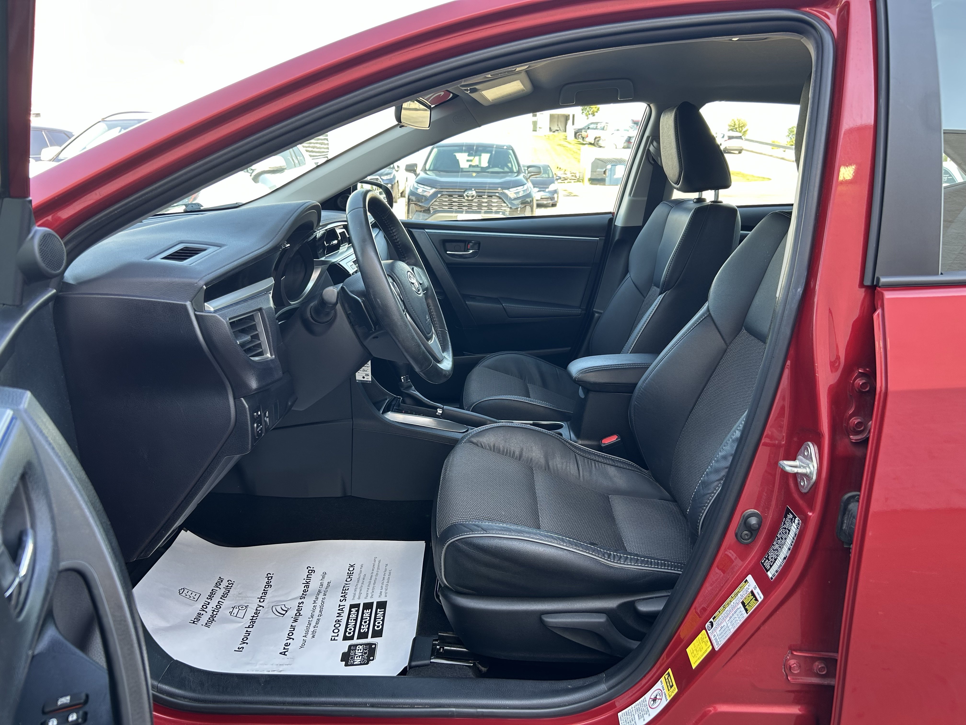 Used 2016 Toyota Corolla S FWD image 13