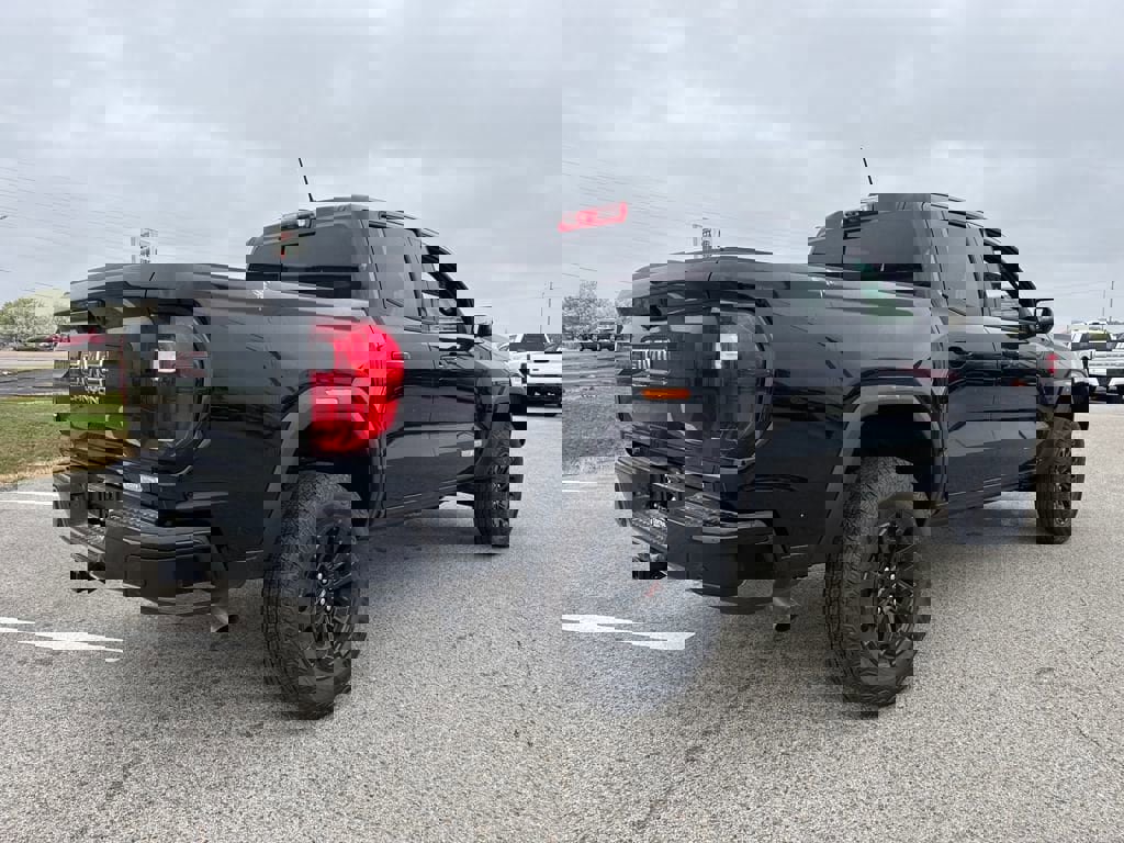 New 2026 GMC Canyon Elevation w/ Convenience Package image 6