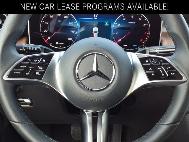Certified 2026 Mercedes-Benz GLC 300 image 8