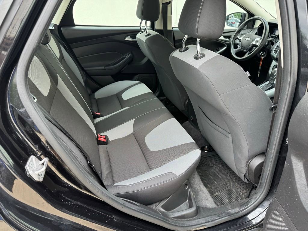 Used 2012 Ford Focus SE image 15