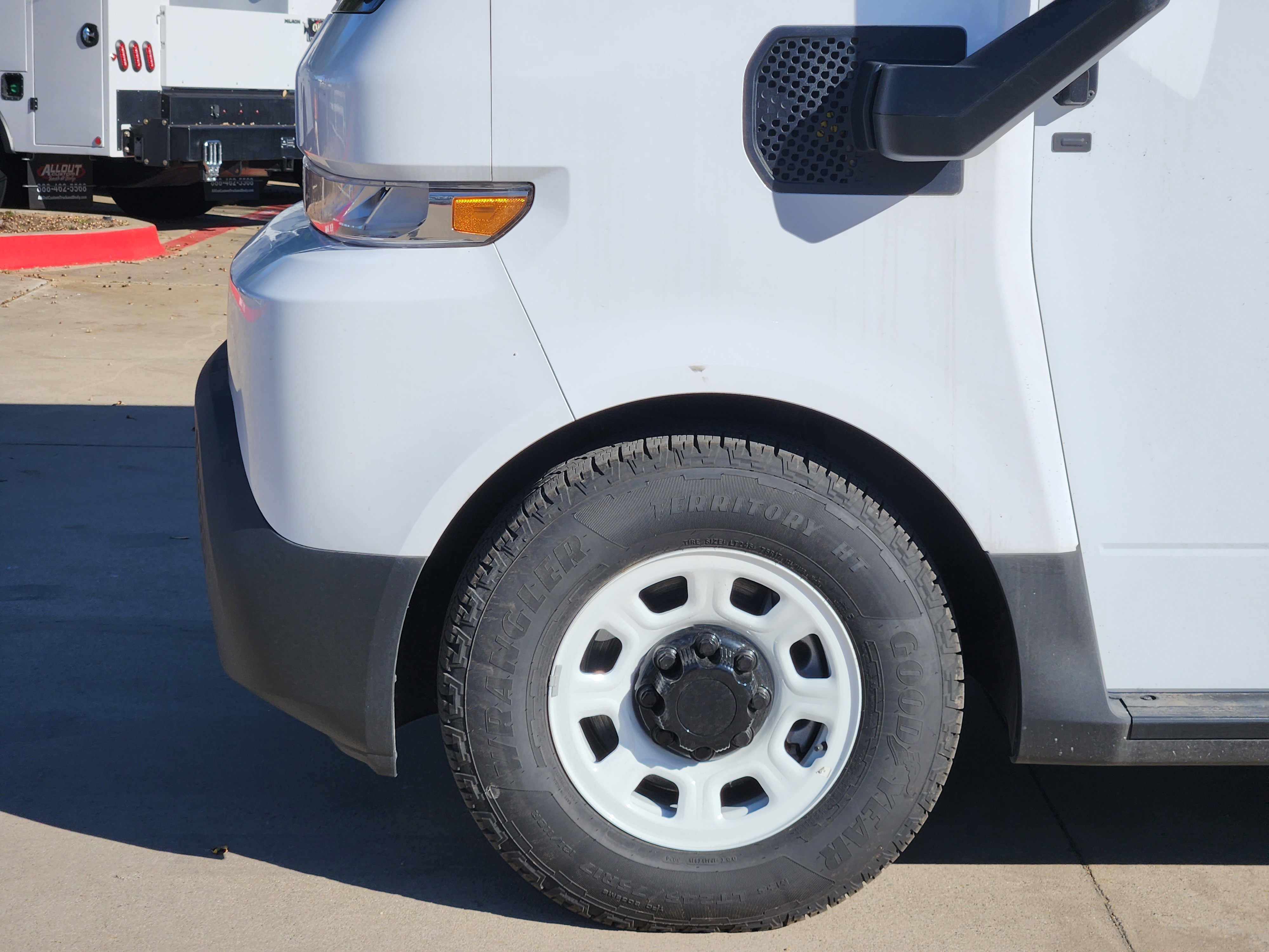 New 2025 Chevrolet Brightdrop 400 w/ Battery Pack, Max Range image 16