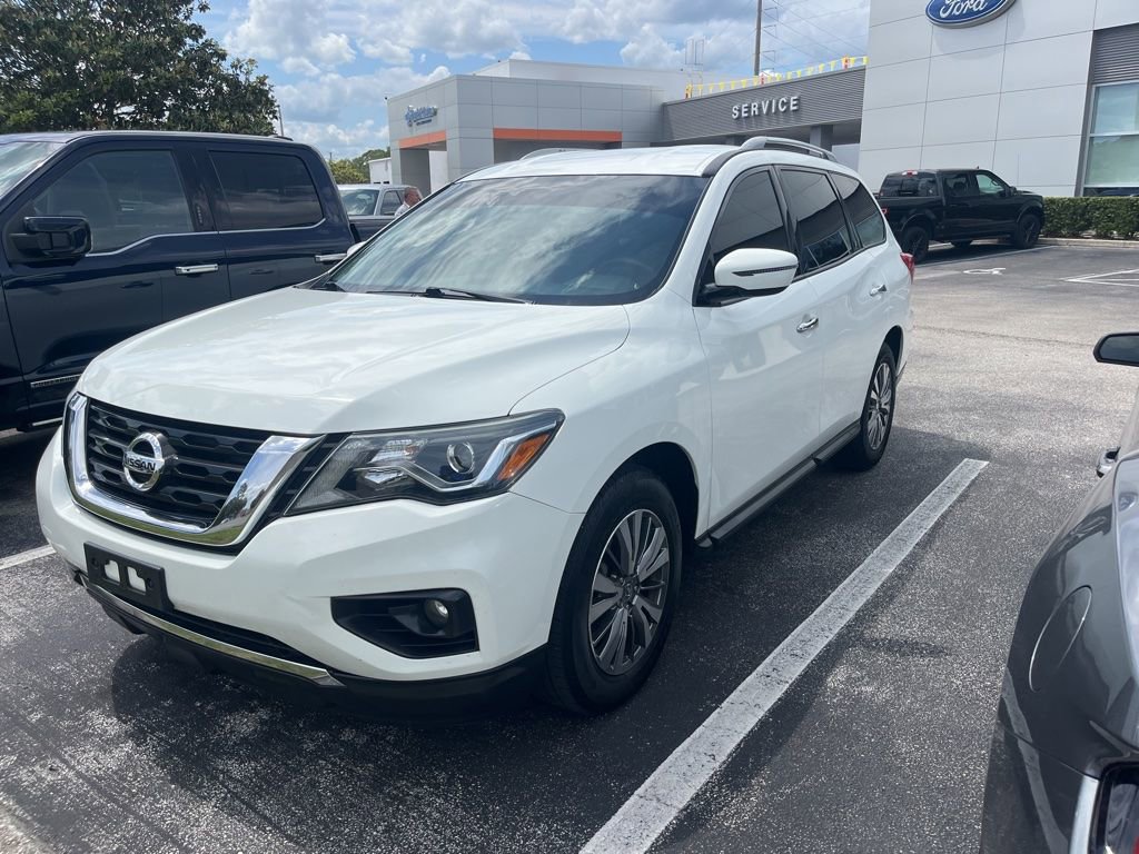 Used 2018 Nissan Pathfinder SV