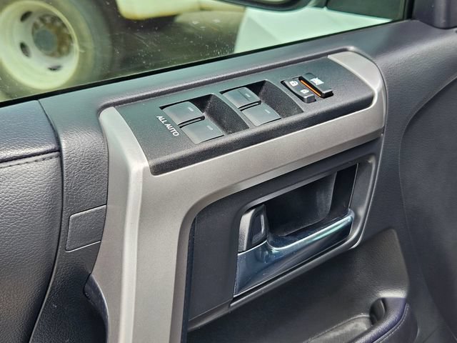 Used 2022 Toyota 4Runner Trail Special Edition AWD/4WD image 18