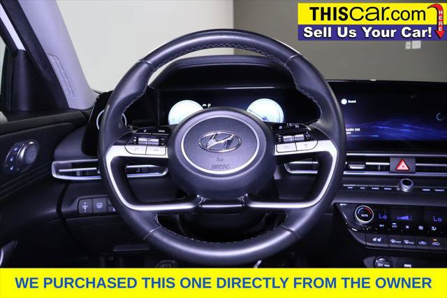 Used 2022 Hyundai Elantra Limited FWD image 15