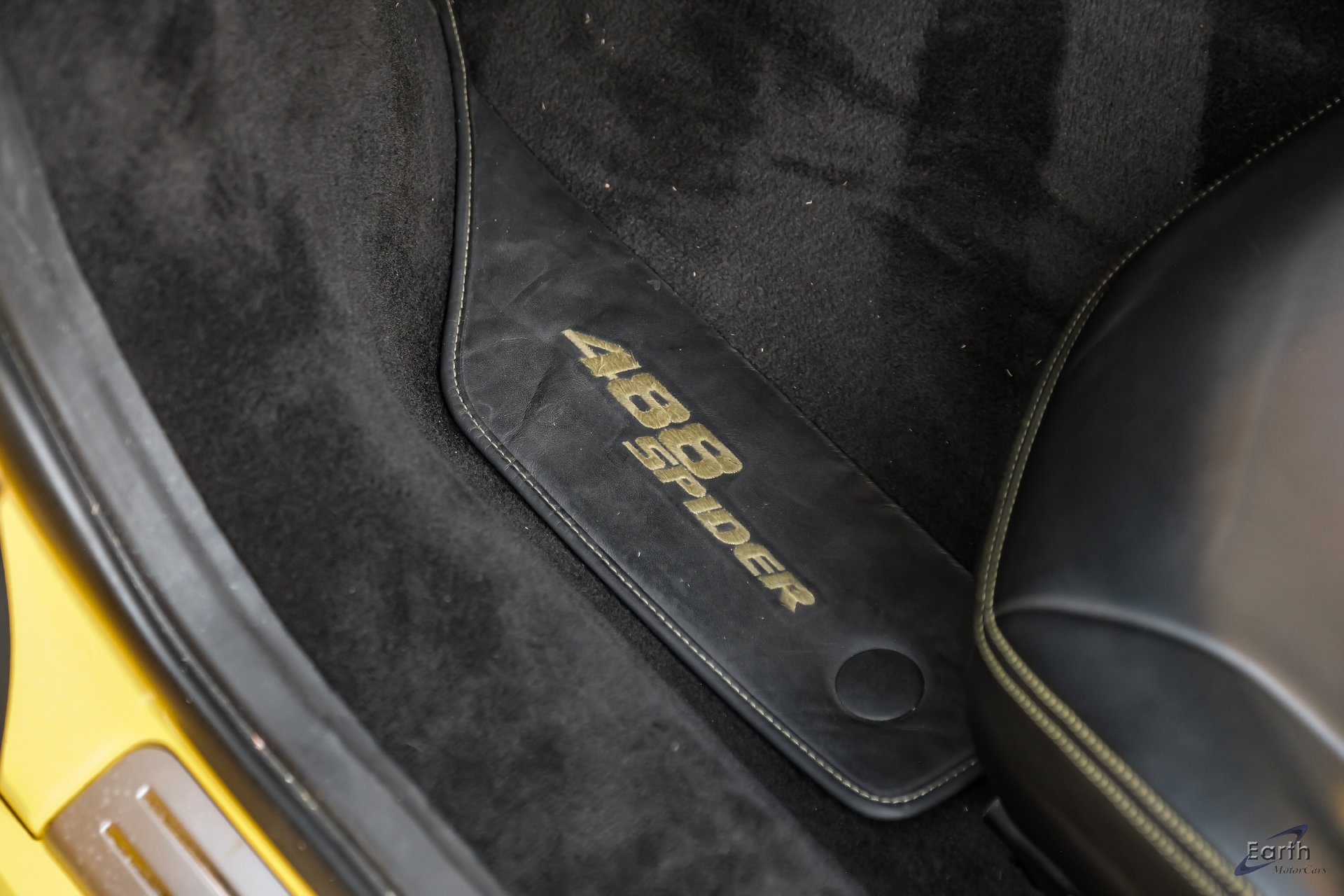 Used 2018 Ferrari 488 Spider RWD image 54