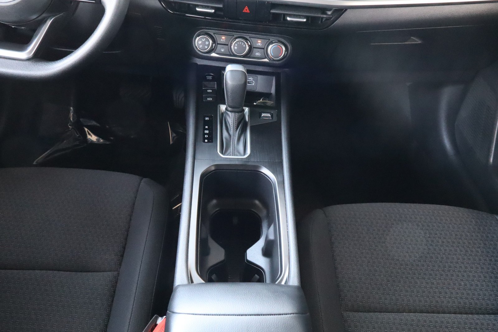 Used 2025 Nissan Kicks S FWD image 32