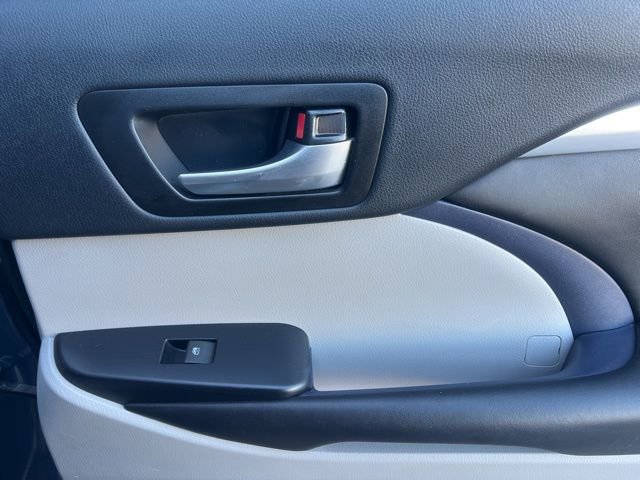 Used 2019 Toyota Highlander XLE image 31