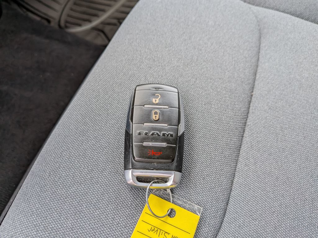 Used 2021 RAM 1500 Big Horn AWD/4WD image 39