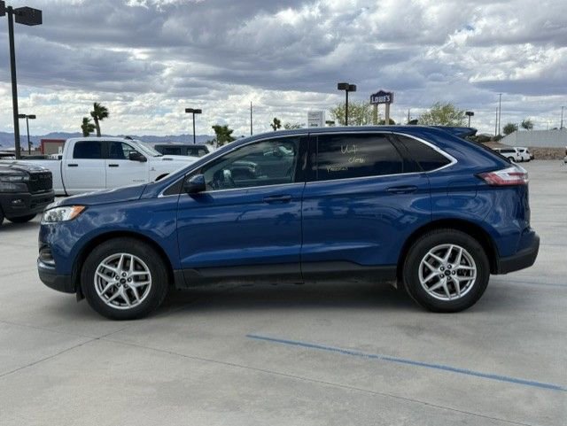 Used 2024 Ford Edge SEL image 2