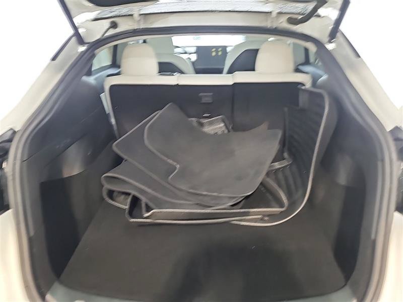 Used 2020 Tesla Model Y Long Range AWD/4WD image 7