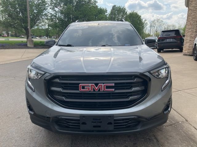 Used 2021 GMC Terrain SLT w/ Elevation Edition image 8