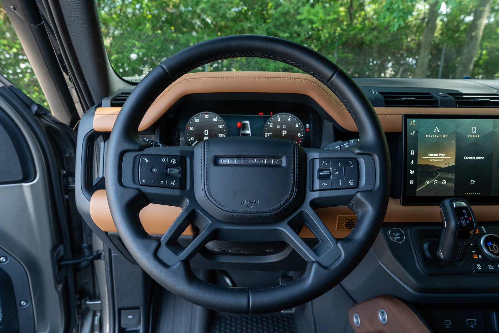 Used 2024 Land Rover Defender 130 X AWD/4WD image 16