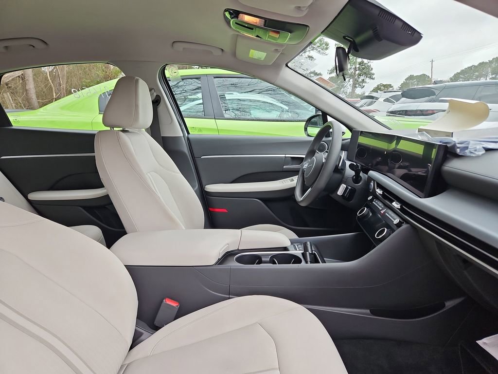 Used 2025 Hyundai Sonata SEL image 5