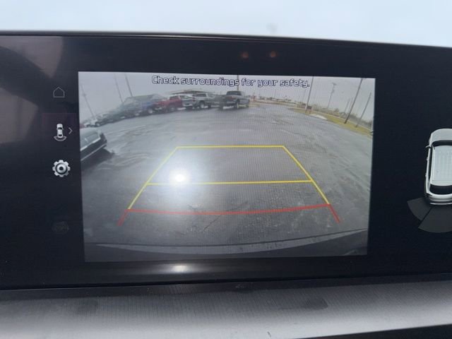 Used 2023 Kia Telluride S image 18