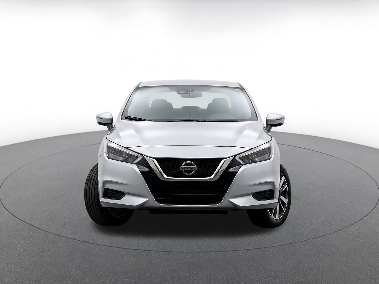 Used 2025 Nissan Versa SV FWD video 2