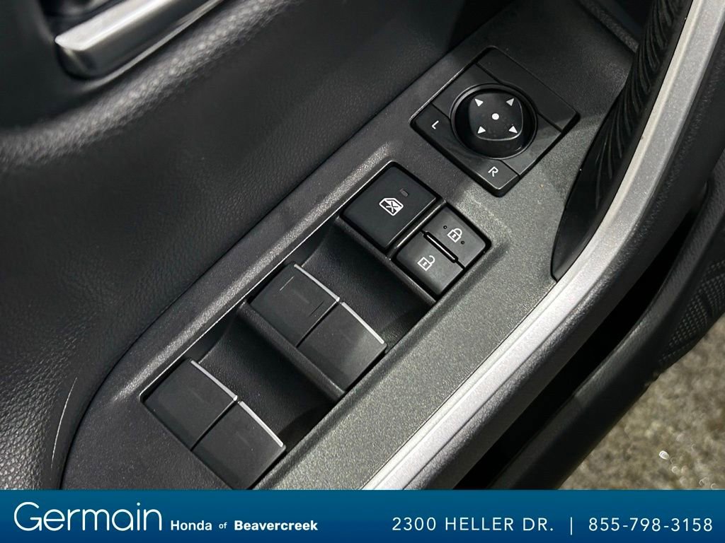 Used 2022 Toyota RAV4 XSE image 21