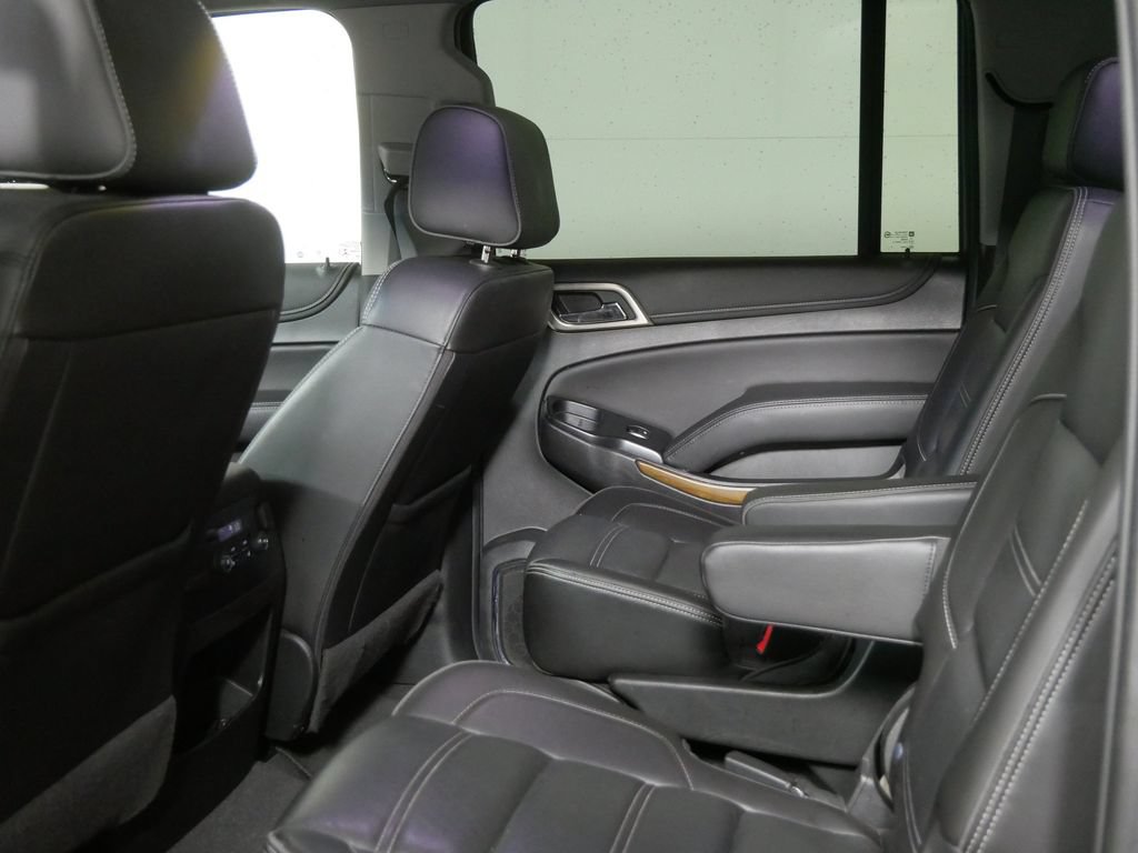 Used 2020 GMC Yukon XL Denali w/ Denali Premium Package AWD/4WD image 20