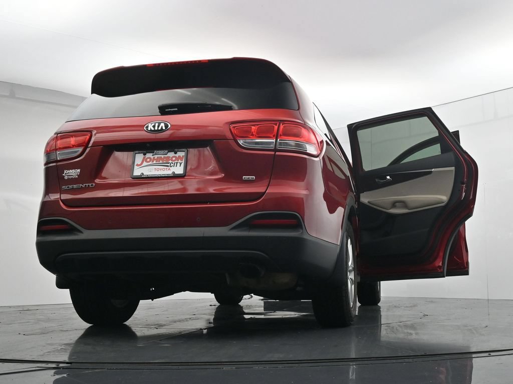 Used 2017 Kia Sorento AWD w/ LX Convenience Package image 44