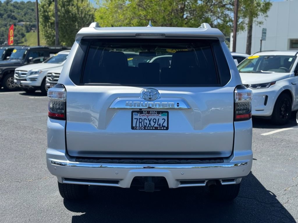 Used 2015 Toyota 4Runner Limited AWD/4WD image 8