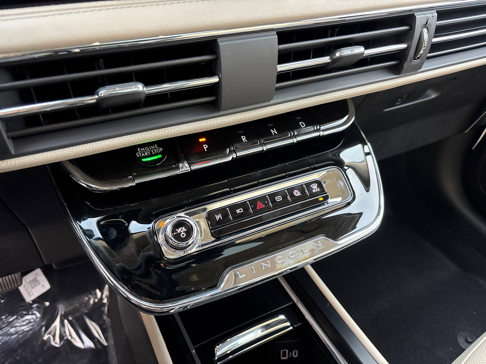 New 2026 Lincoln Corsair Grand Touring image 21