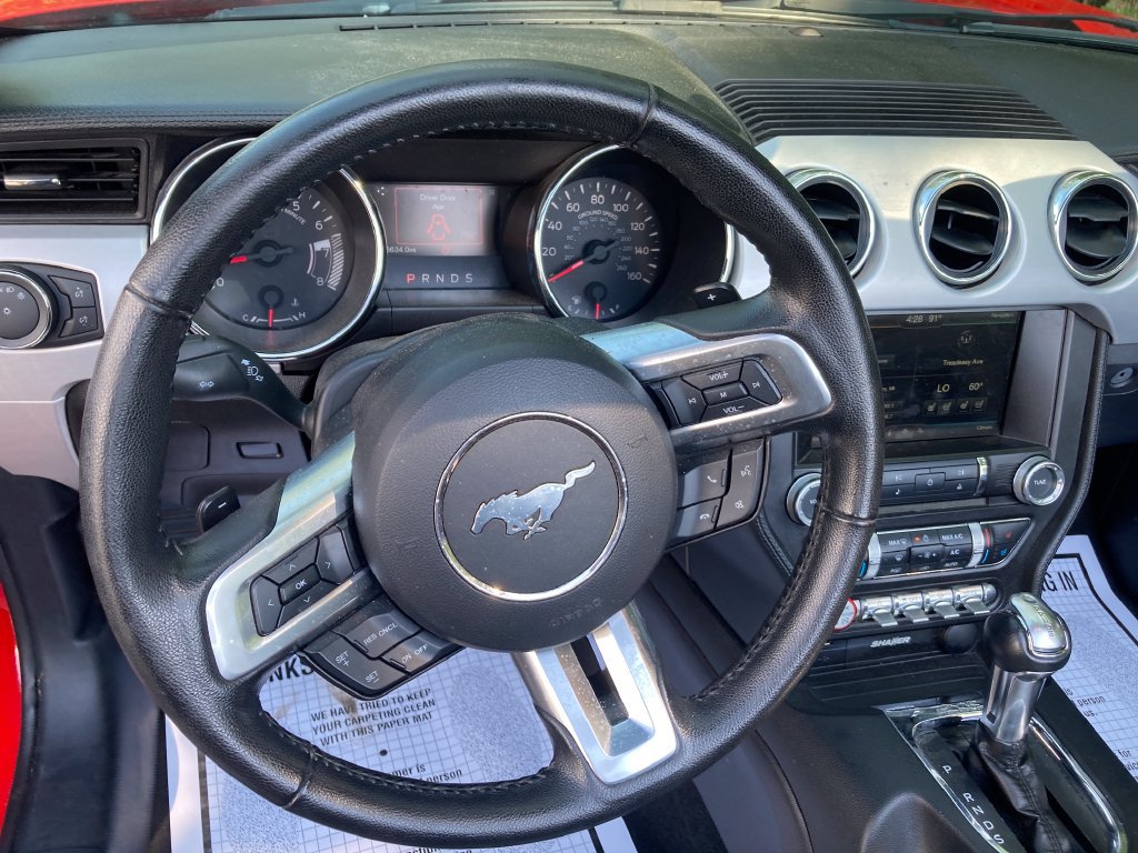 Used 2015 Ford Mustang Premium RWD image 18