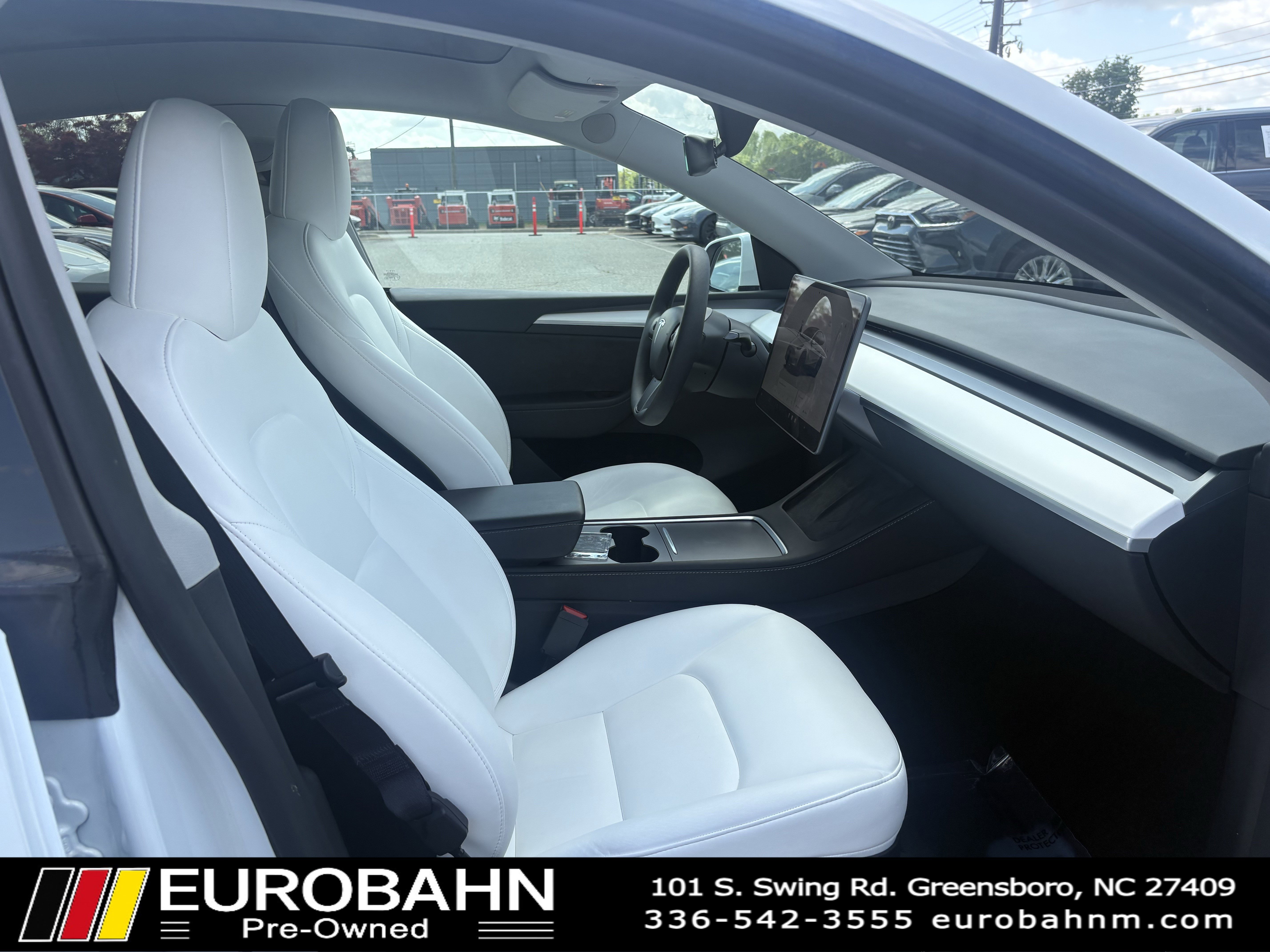 Used 2024 Tesla Model Y Performance image 16