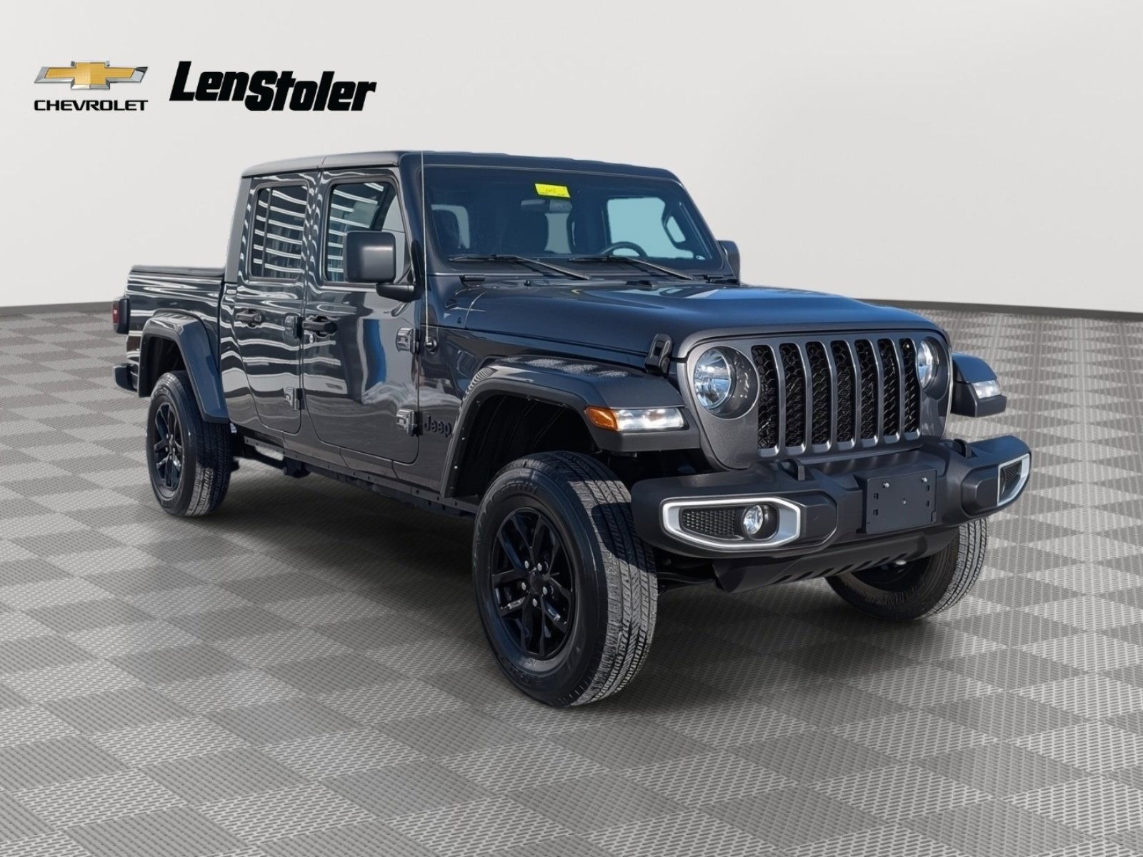 Used 2023 Jeep Gladiator Sport image 7