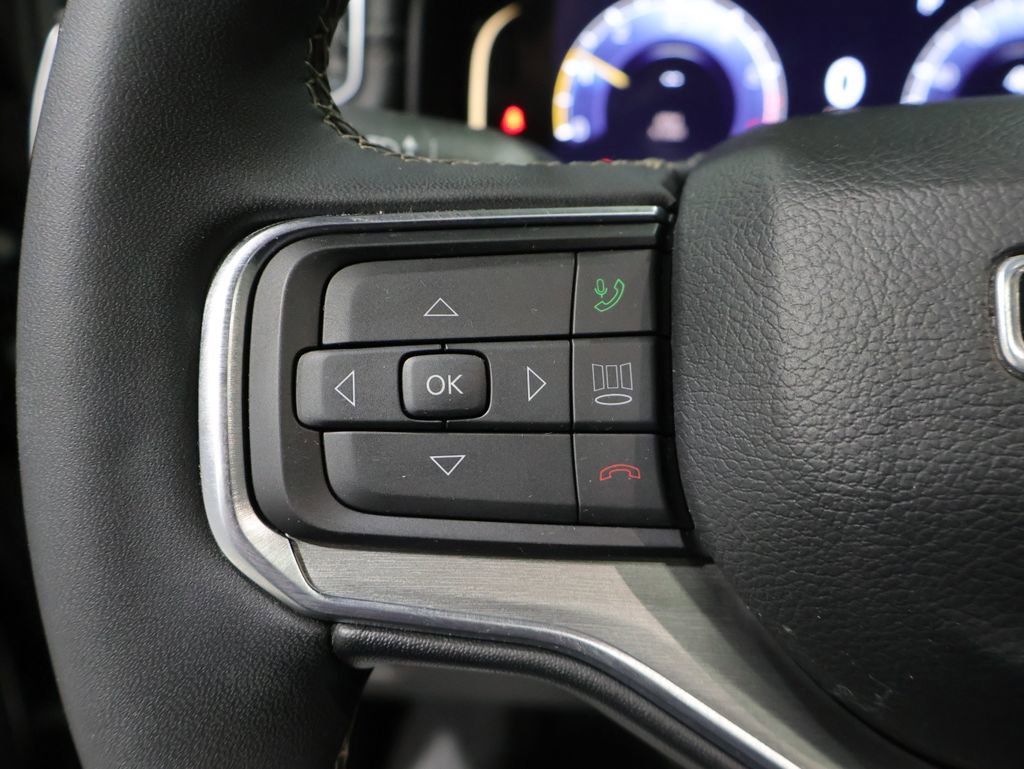 Used 2024 Jeep Wagoneer L Series II image 40