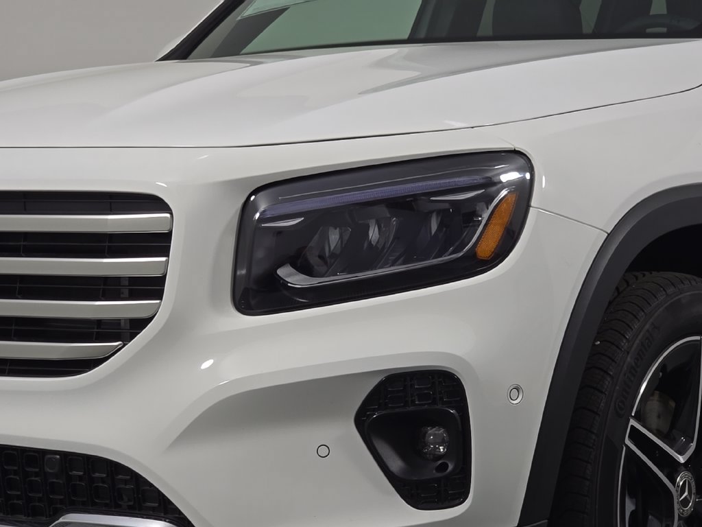New 2026 Mercedes-Benz GLB 250 4MATIC image 12