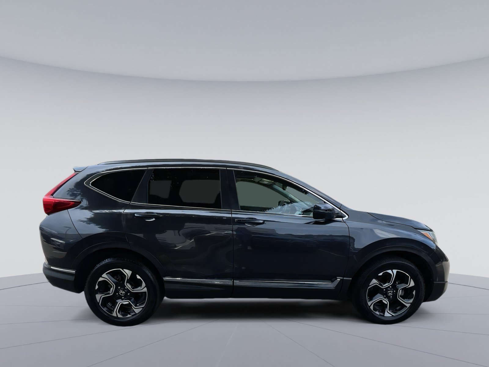Used 2018 Honda CR-V Touring image 10