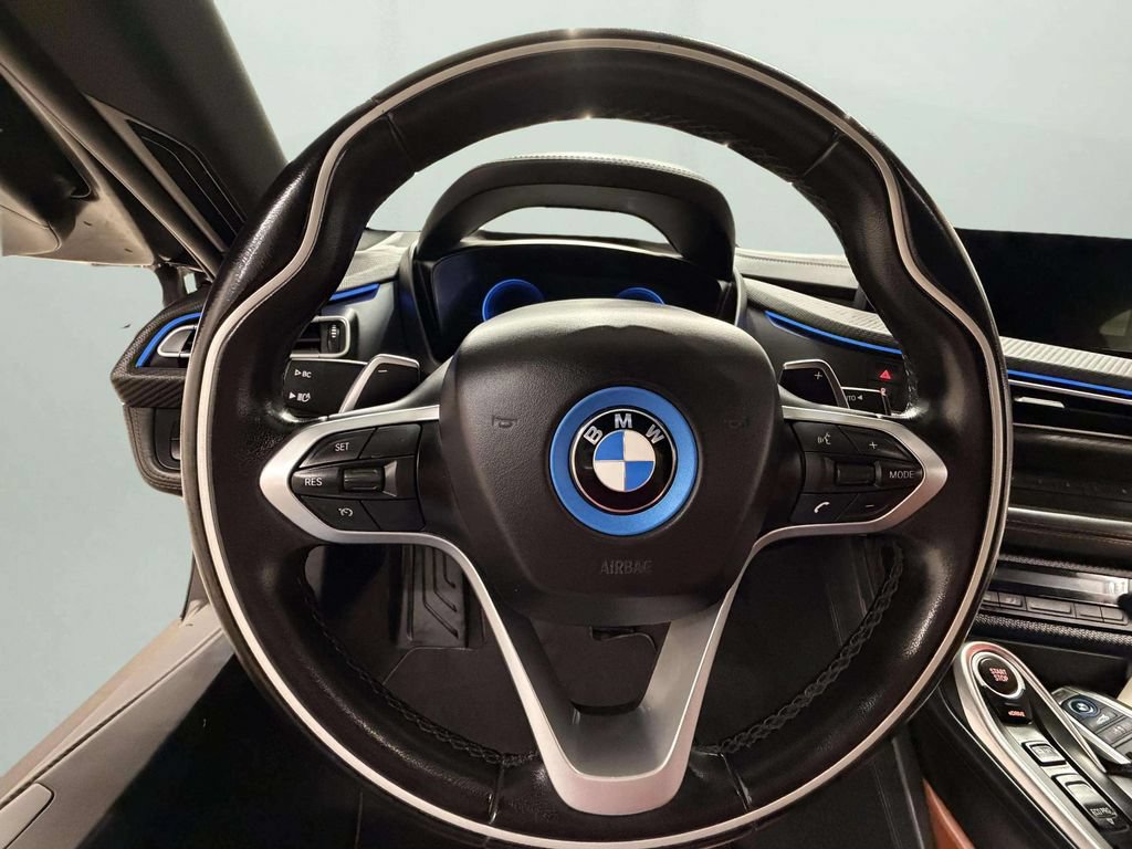 Used 2019 BMW i8 Coupe AWD/4WD image 11