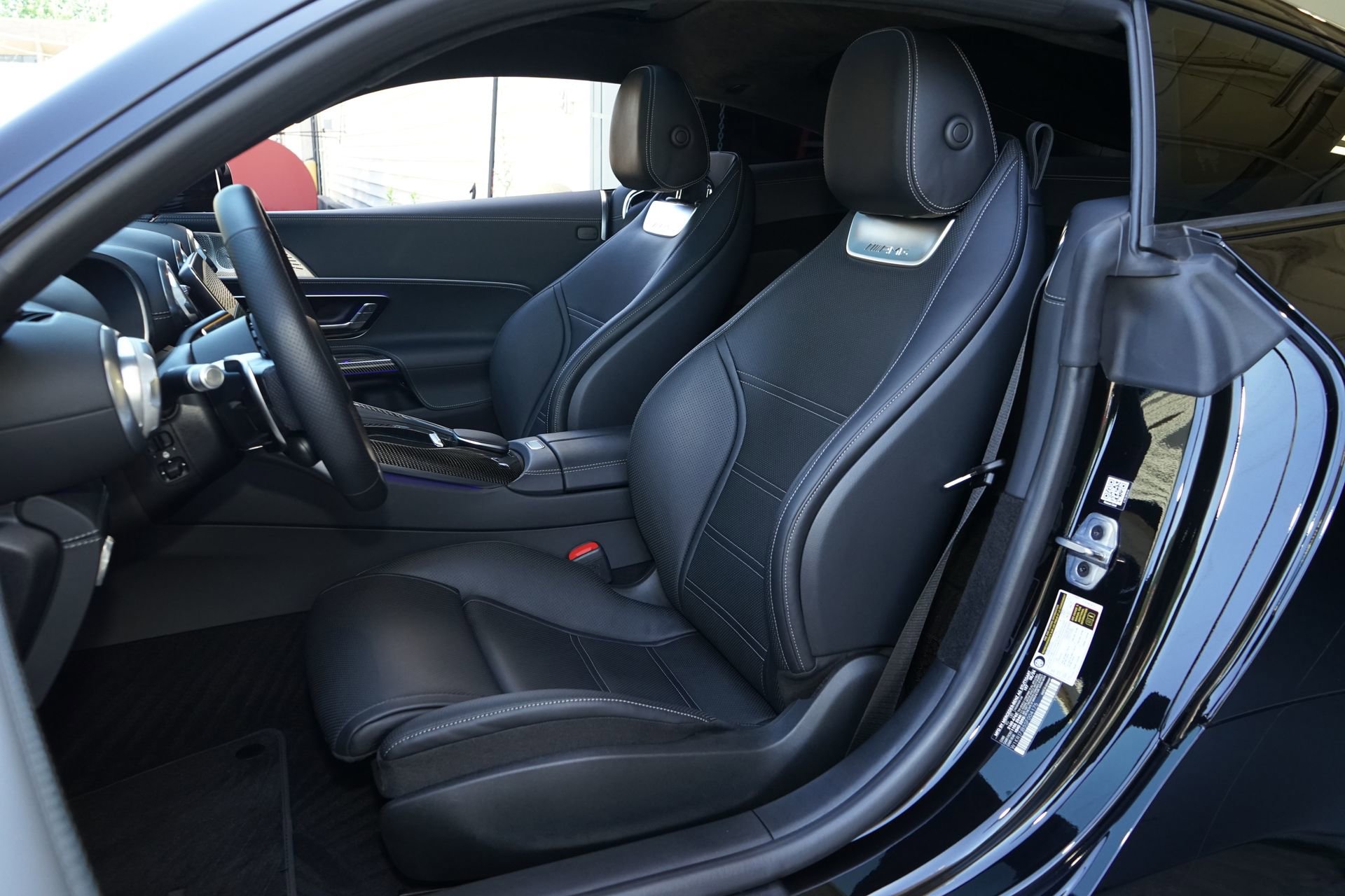 Used 2025 Mercedes-Benz AMG GT 63 image 3