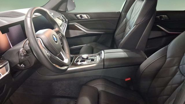 Used 2026 BMW X5 xDrive40i AWD/4WD image 36