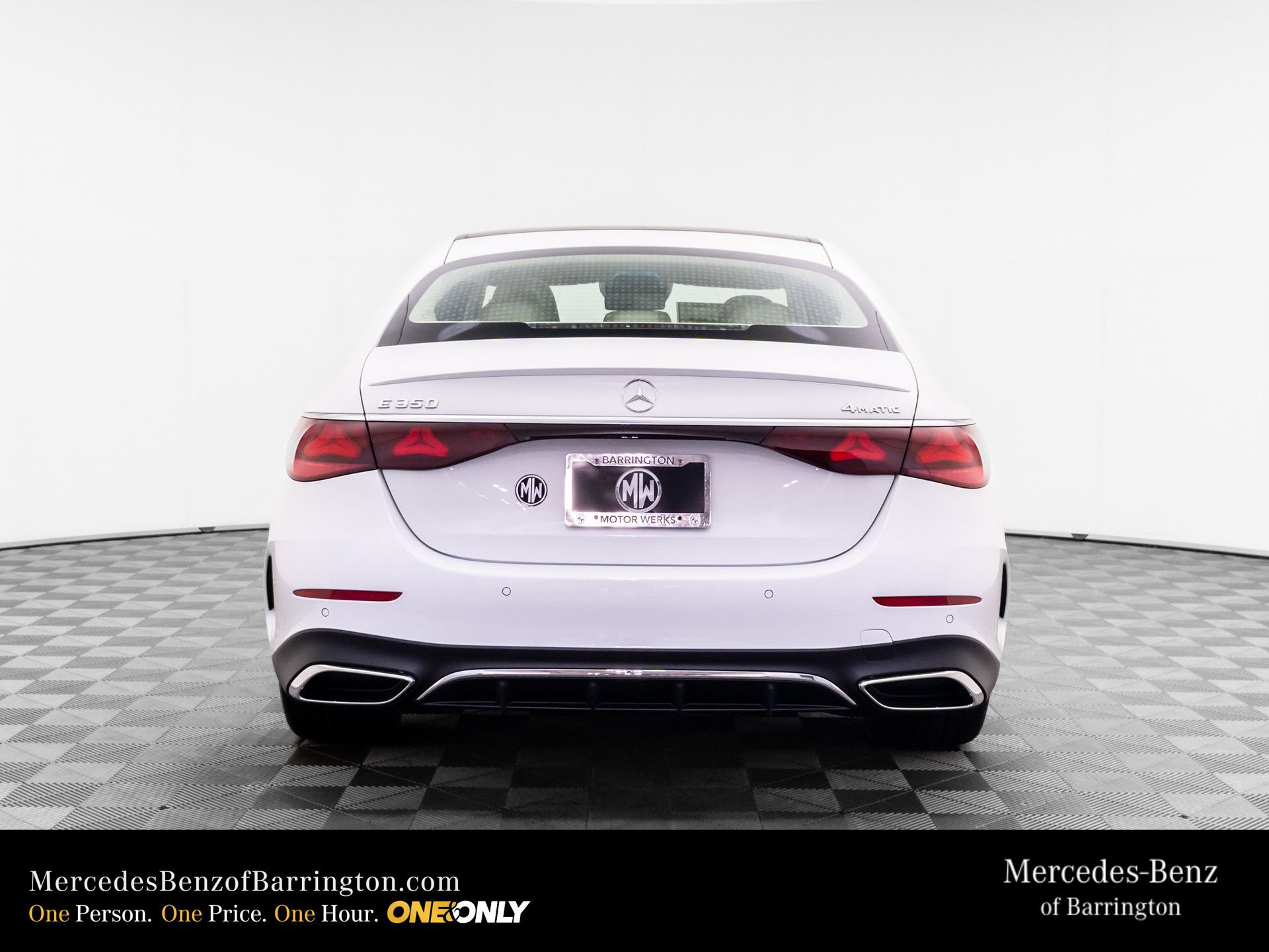 New 2026 Mercedes-Benz E 350 4MATIC Sedan image 4