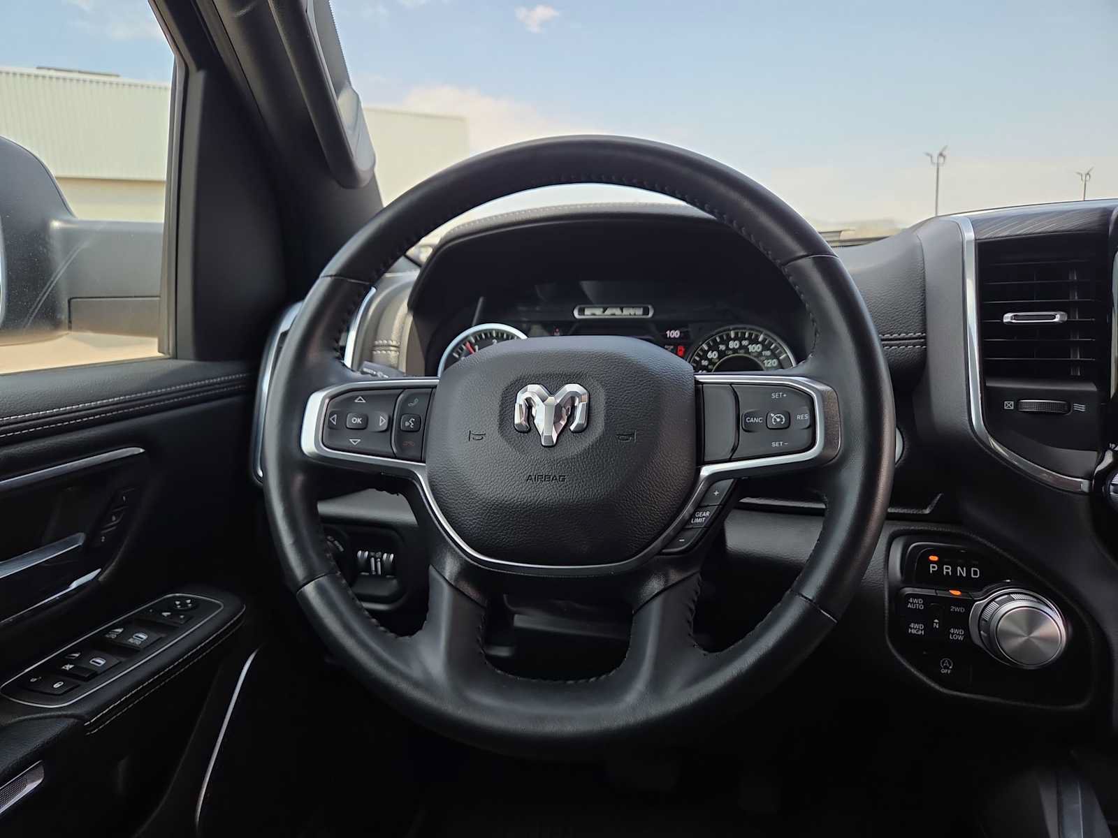 Used 2023 RAM 1500 Laramie AWD/4WD image 19