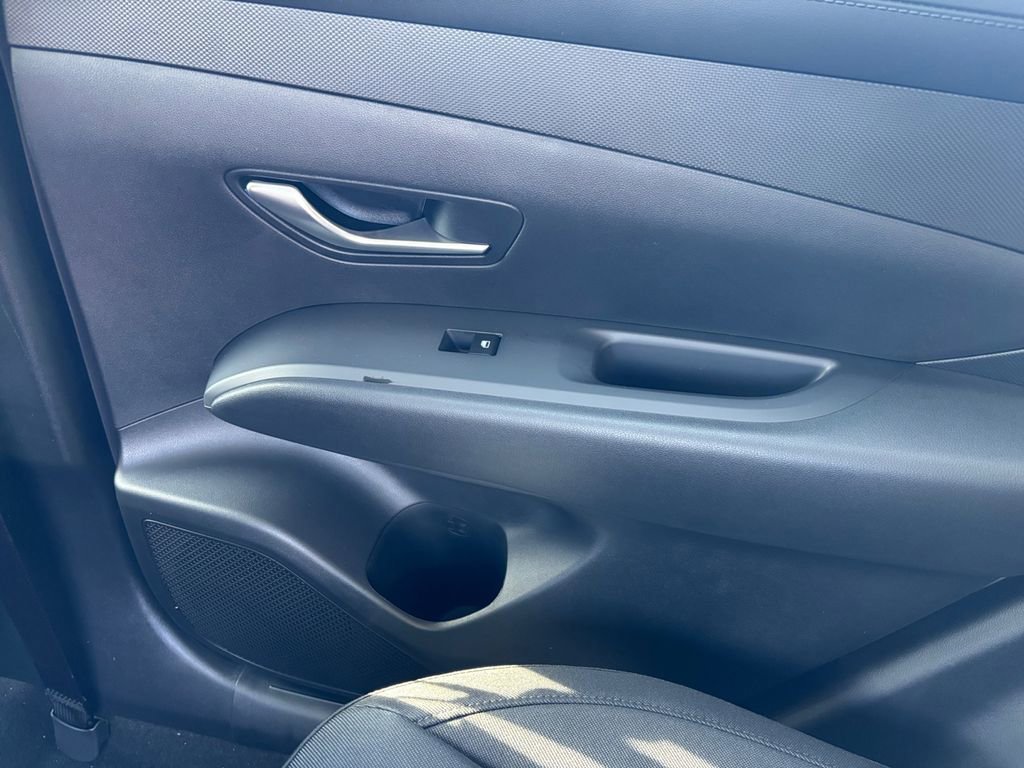 New 2025 Hyundai Tucson SE image 21