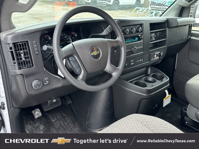 New 2026 Chevrolet Express 2500 w/ Driver Convenience Package RWD image 15