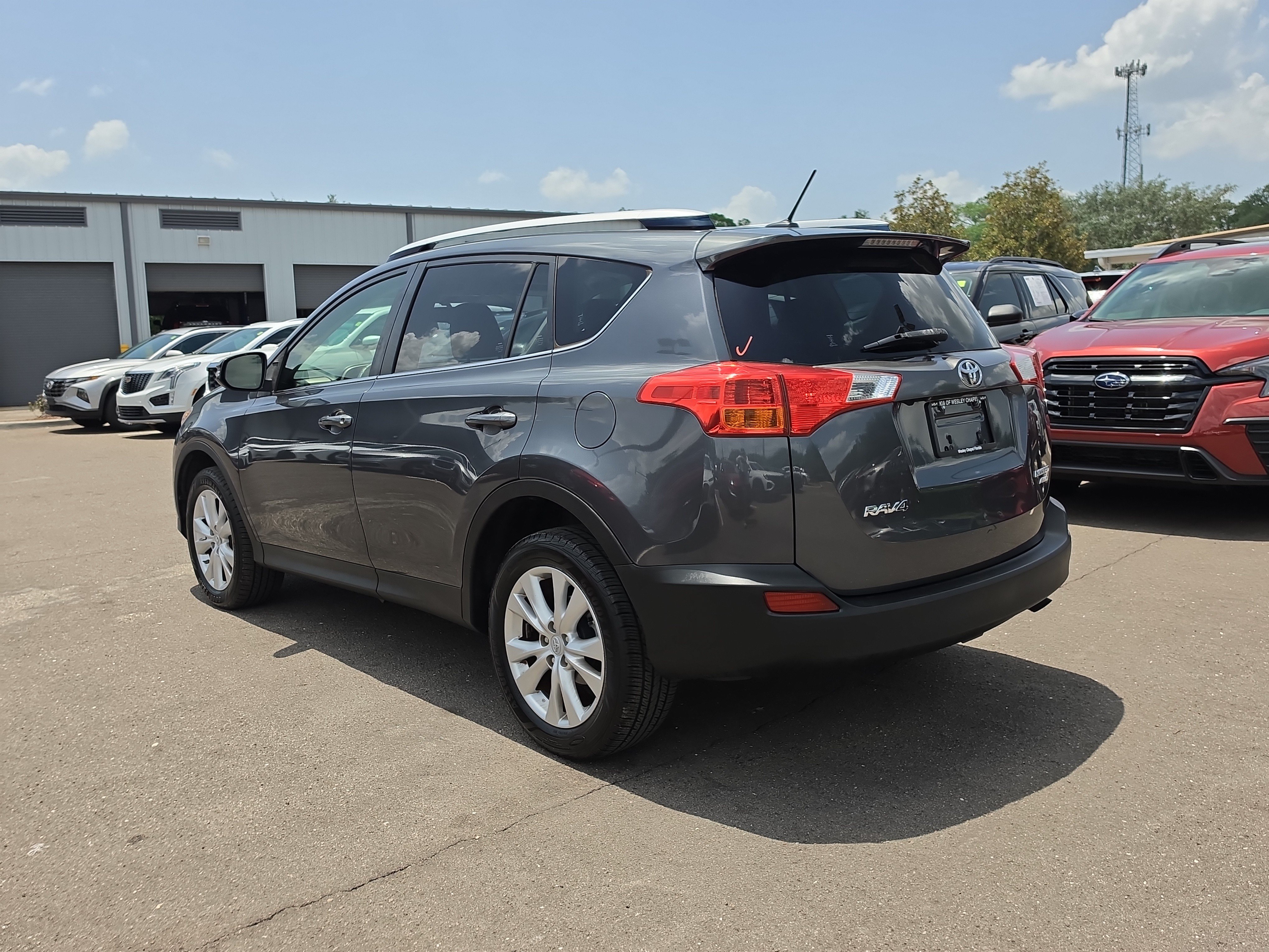 Used 2015 Toyota RAV4 Limited AWD/4WD image 6